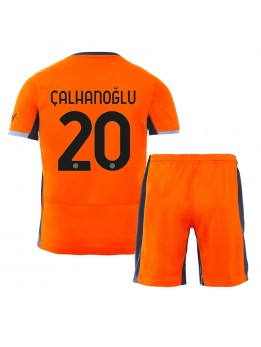 Inter Milan Hakan Calhanoglu #20 Ausweichtrikot für Kinder 2023-24 Kurzarm (+ Kurze Hosen)